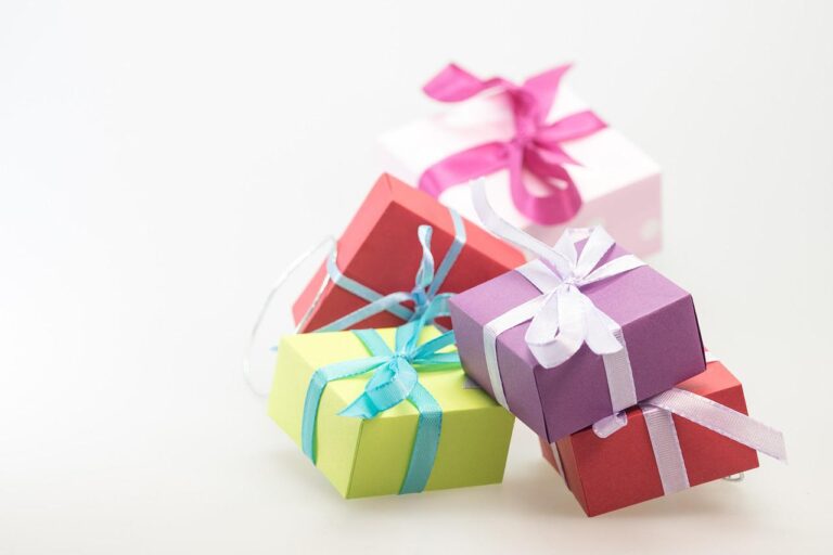 投稿についてもっと詳しく ギフトラッピング無料キャンペーンのお知らせ